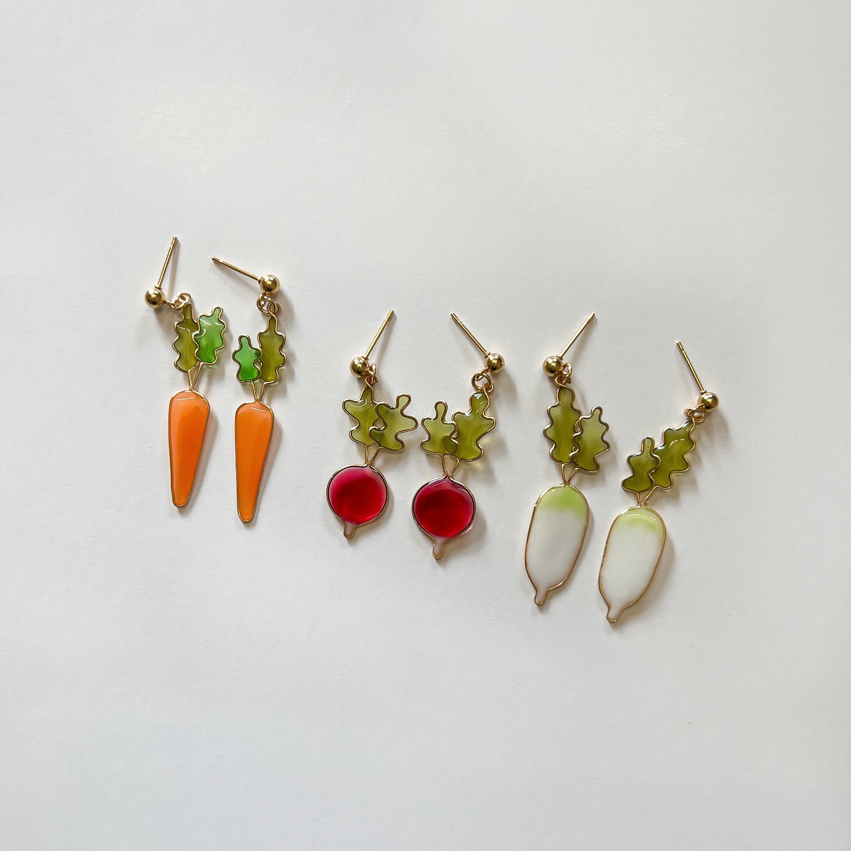 PREVIEW | Preorder| Radish/ Beet Dangles