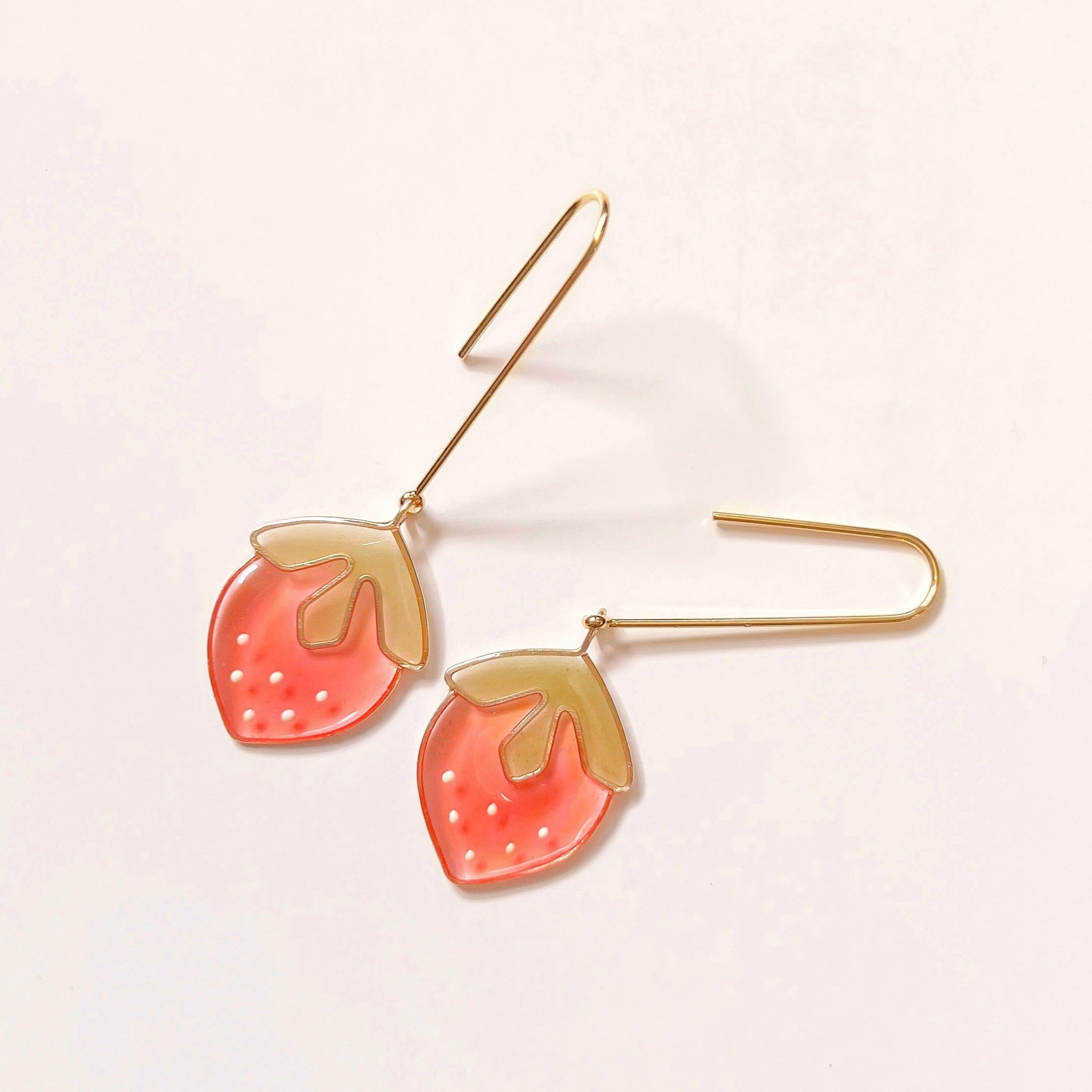 PREVIEW | Preorder|Strawberry Dangles